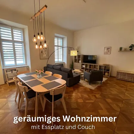 Wohnen Im Herzen Von Appartamento